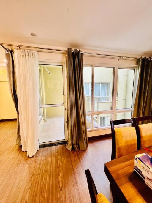 Penthouse 3 Bedroom Apartment With A Beautiful View Pokhara Buitenkant foto